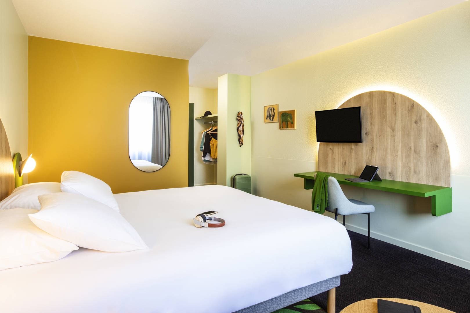 hotel ibis 4